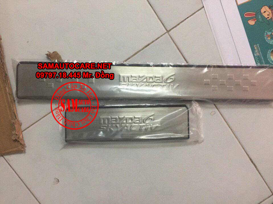 Nẹp Bước Chân Mazda 6